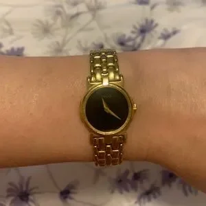 Gucci | Accessories | Authentic Vintage Gucci 340 Watch Gold  display picture 2